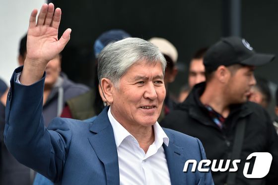 알마즈벡 아탐바예프 전 키르기스스탄 대통령 <자료사진> © AFP=뉴스1