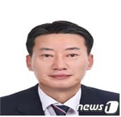 예산결산특위 위원장에 선임된 이용형 민주당 의원. /© 뉴스1