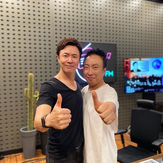 가수 김정민(왼쪽) 박명수/ 사진=KBS 쿨FM '박명수의 라디오쇼' 인스타그램 © 뉴스1
