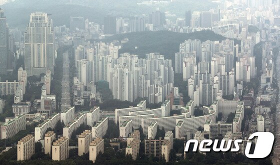 서울 도심 아파트 단지 모습.  © News1 이재명 기자