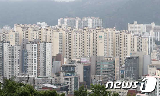 서울 시내의 아파트 단지 모습. © News1 임세영 기자
