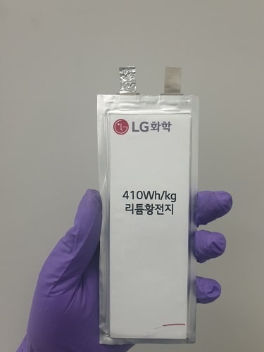 고고도 무인기에 탑재된 리튬황 배터리.(LG화학 제공)© 뉴스1