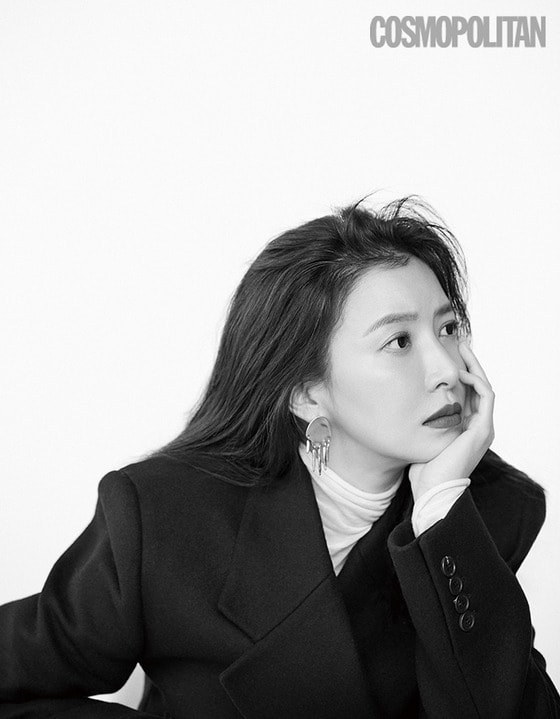 배우 윤세아/ 사진제공=코스모폴리탄 © 뉴스1