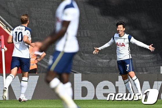 손흥민이 사우샘프턴과의 경기에서 무려 4골을 터뜨렸다. © AFP=뉴스1