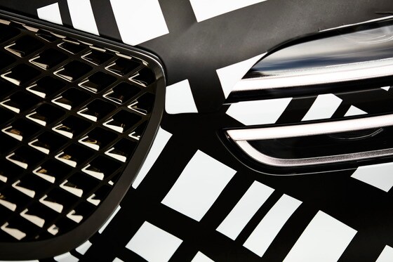 제네시스, 지-매트릭스 패턴으로 감싼 GV70 공개(제네시스 제공)