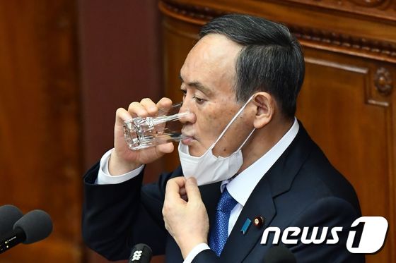 스가 요시히데 일본 총리 <자료사진> © AFP=뉴스1