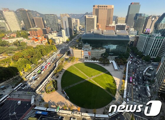 민주노총 총파업 집회, 차벽 설치된 서울 도심