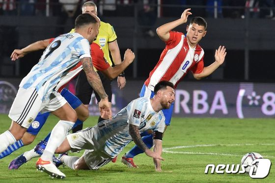 아르헨티나는 파라과이와 0-0 무승부를 거뒀다. © AFP=뉴스1