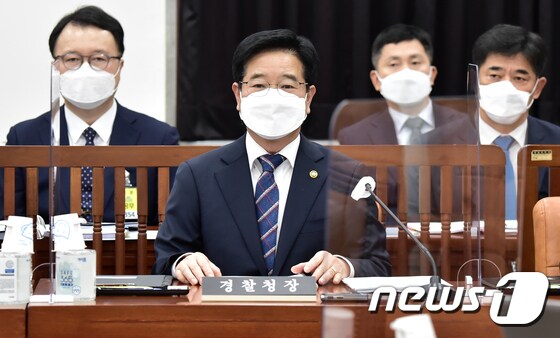 [국감] 김창룡 경찰청장, 정보위 국정감사 출석