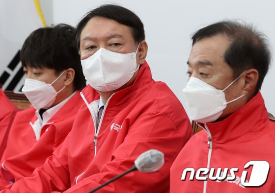 윤석열 국민의힘 대선 후보. 2021.11.29/뉴스1 © News1 구윤성 기자