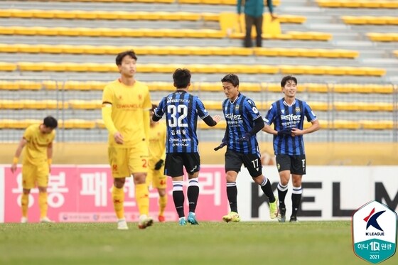 인천 유나이티드와 광주FC의 경기(한국프로축구연맹 제공)© 뉴스1