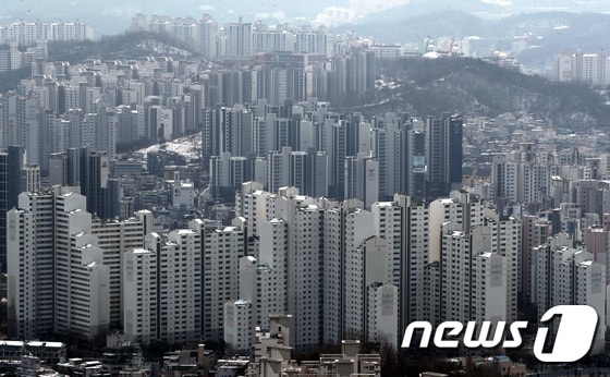 서울 영등포구 63스퀘어에서 바라본 아파트단지.  2021.2.5/뉴스1 © News1 이동해 기자
