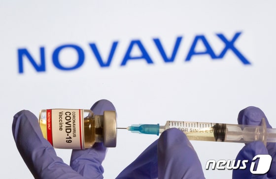 노바백스 코로나19 백신. © 로이터=뉴스1 자료 사진