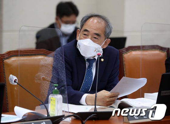  윤준병 더불어민주당 의원. 2021.5.4/뉴스1 © News1 구윤성 기자