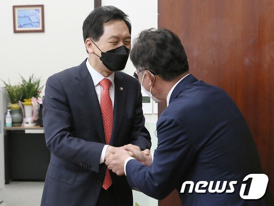 김기현, 배진교 신임 정의당 원내대표 접견