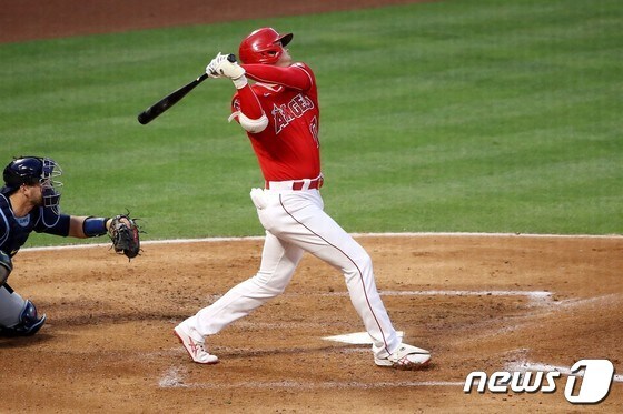 오타니 쇼헤이는 시즌 10호 홈런을 터뜨렸다. © AFP=뉴스1