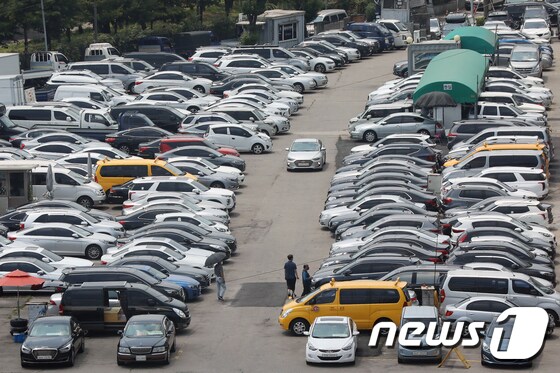 서울 성동구 장안평 중고차 매매시장 모습. © News1 민경석 기자