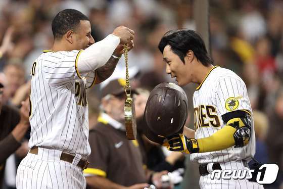 샌디에이고 김하성은 동료 선수들과 돈독한 관계를 유지하고 있다.© AFP=뉴스1