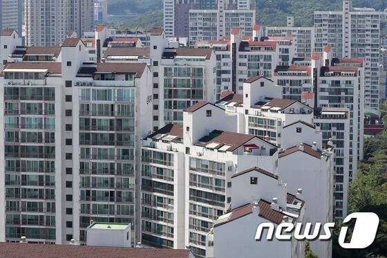 22일 경기도 성남시 분당구의 아파트 단지 모습. 2021.7.22/뉴스1 © News1 민경석 기자