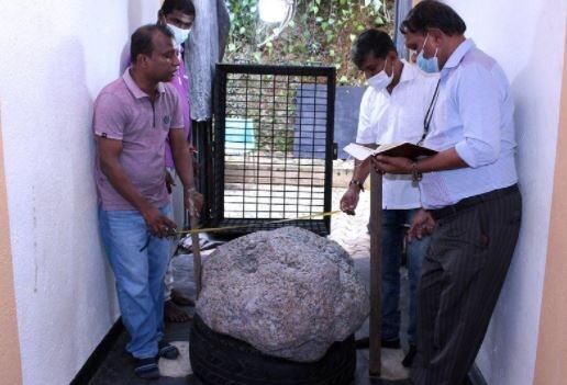 최근 스리랑카에서 발견된 세계 최대 크기의 '스타 사파이어'. (BBC 갈무리) © 뉴스1