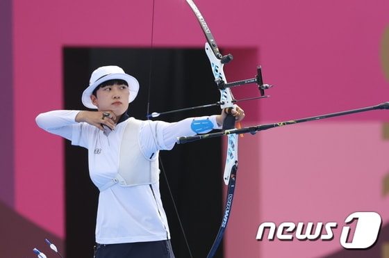 안산이 세계양궁선수권 개인 8강전에 진출했다.© News1 송원영 기자