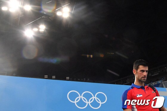 2020 도쿄 올림픽 남자 단식 4강에서 패한 세계랭킹 1위 노박 조코비치. © AFP=뉴스1 