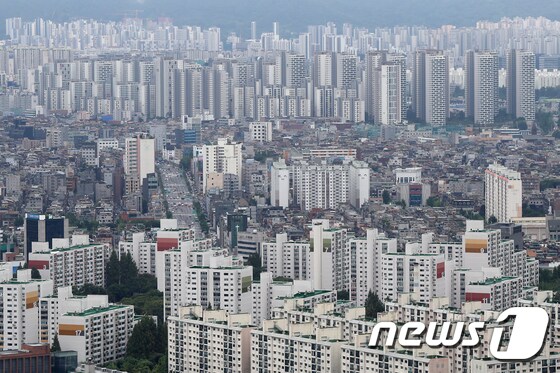 서울 시내 아파트 단지 모습. © News1 민경석 기자