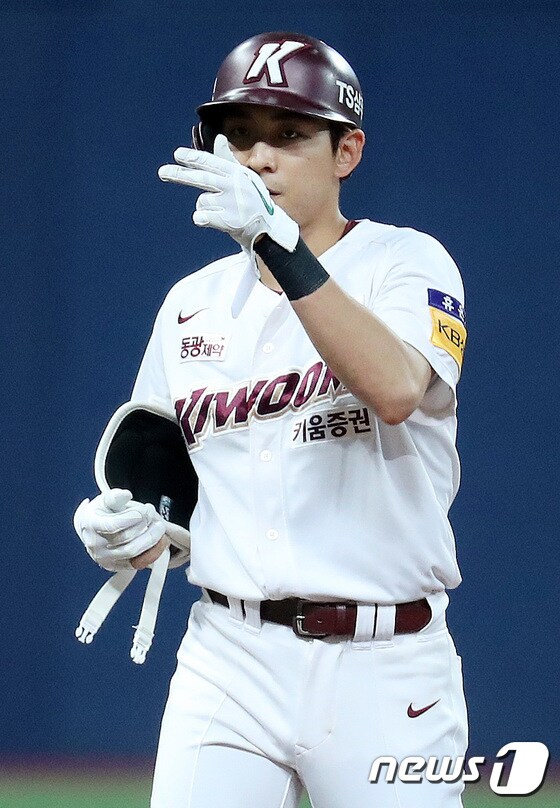 이정후는 21일 타율 1위에 올랐다. 2021.7.7/뉴스1 © News1 박세연 기자