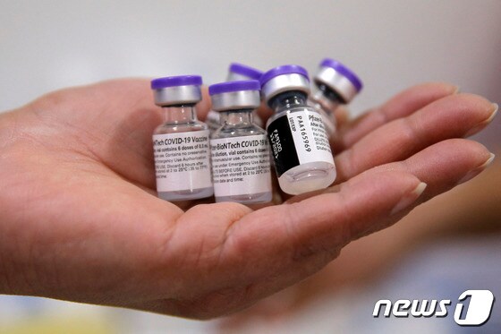 코로나19 화이자 백신. © AFP=뉴스1 © News1 정윤영 기자