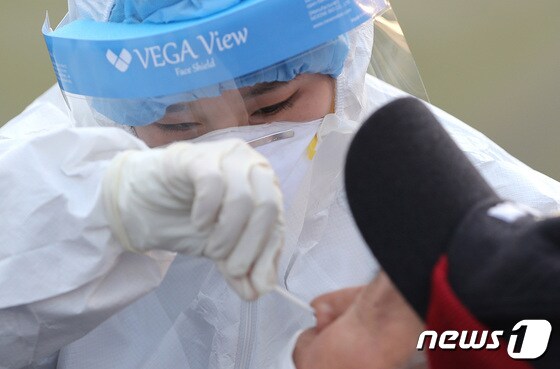 20일 충북에서 신종 코로나바이러스 감염증(코로나19) 확진자 27명이 추가됐다.(사진은 기사 내용과 무관함) / 뉴스1 © News1