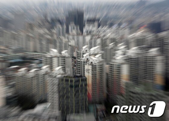 서울 아파트 단지의 모습. 2021.8.2/뉴스1 © News1 신웅수 기자