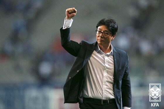 황선홍 전 대전하나시티즌 감독이 U-23 대표팀의 지휘봉을 잡게 됐다.(대한축구협회 제공)