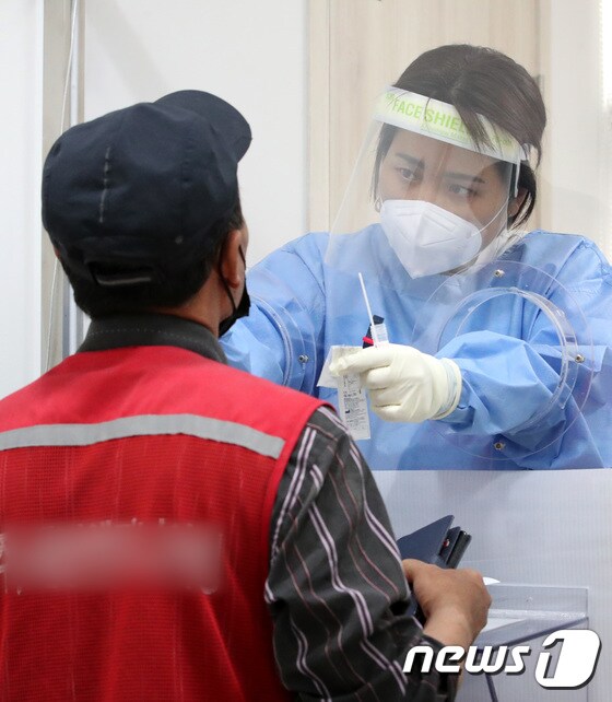 16일 충북에서 신종 코로나바이러스 감염증(코로나19) 확진자 36명이 추가됐다.(사진은 기사 내용과 무관함) / 뉴스1 © News1