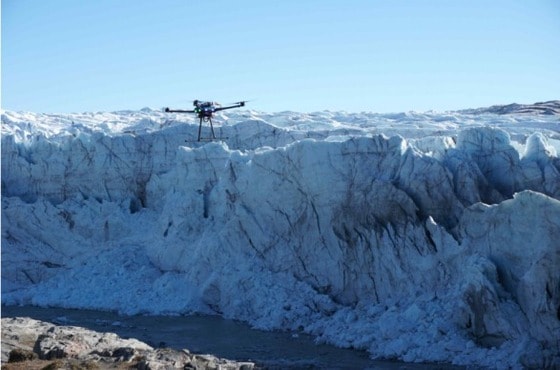 그린란드 러셀빙하를 관측하는 유맥에어의 UM-4 드론 (과학기술정보통신부 제공) 2021.09.17 /뉴스1