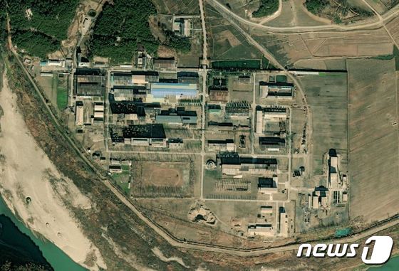 북한 평안북도 영변 핵시설 내 우라늄 농축 공장 일대 위성사진 (38노스 디지털 아틀라스 캡처) © 뉴스1