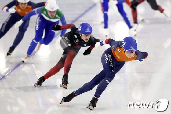 일본이 코로나 여파로 4대륙 스피드스케이팅 대회 개최를 포기했다. © AFP=뉴스1
