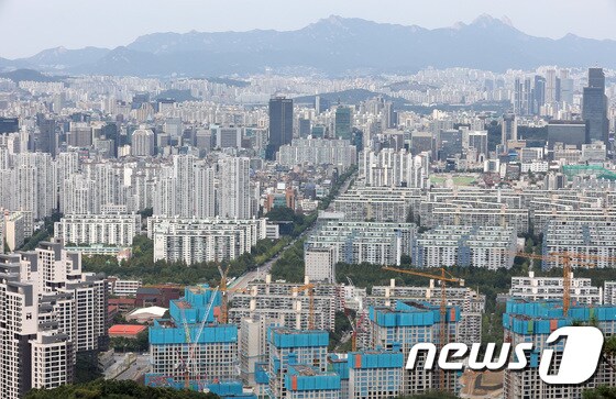 서울 아파트 단지의 모습(자료사진) 2021.9.6/뉴스1 © News1 조태형 기자