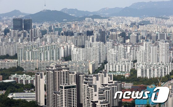 6일 서울 강남구,서초구 일대 아파트 단지의 모습. 2021.9.6/뉴스1 © News1 조태형 기자