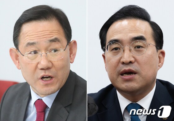 주호영 국민의힘 원내대표(왼쪽)와 박홍근 더불어민주당 원내대표가 30일 오후 서울 여의도 국회에서 각각 기자회견을 하고 있다. 2022.11.30/뉴스1 © News1 이재명 기자