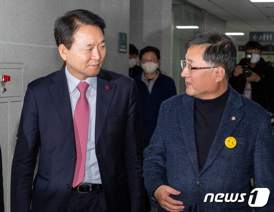 성일종·김성환 '예산안 2+2 논의'