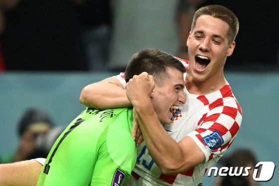 크로아티아의 승부차기 승리를 이끈 도미니크 리바코비치 골키퍼. © AFP=뉴스1