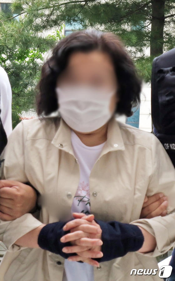 1급 장애를 앓고 있던 30대 딸을 숨지게 한 혐의(살인)로 기소된 60대/뉴스1 © News1 박아론 기자