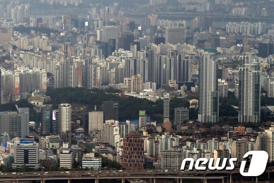 서울 일대 아파트 단지 모습(자료사진) 2022.6.10/뉴스1 © News1 민경석 기자