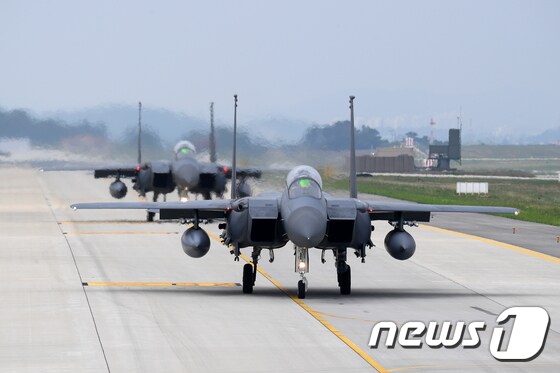 공군 '소링이글' 훈련에 참가한 F-15K 전투기. (공군 제공) 2022.6.20/뉴스1