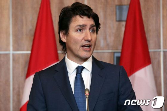 쥐스탱 트뤼도 캐나다 총리가 기자회견을 하고 있다. © AFP=뉴스1