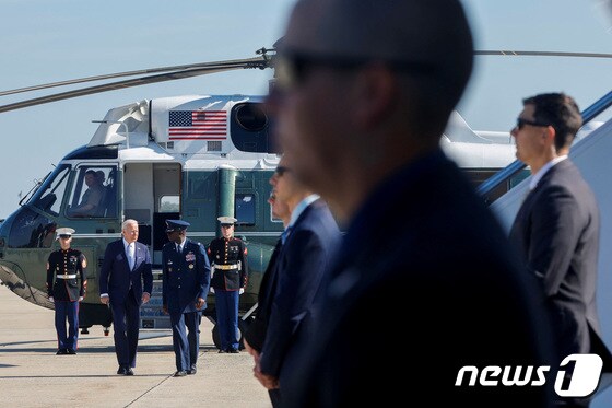 조 바이든 미국 대통령이 독일에서 열리는 주요 7개국(G47) 정상회의와 스페인에서 열리는 북대서양조약기구(나토·NATO) 정상회의를 위해 유럽 순방길에 올랐다. © 로이터=뉴스1 © News1 정윤영 기자