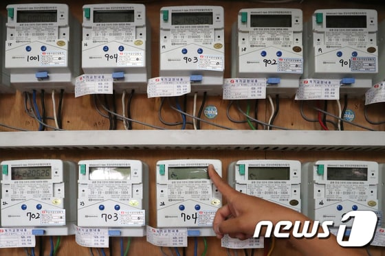 서울 한 다세대주택 전기 계량기 모습. 2022.6.26/뉴스1 © News1 민경석 기자