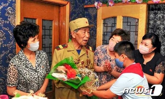 북한, 한국전쟁 72주년 맞아 "노병은 참다운 스승"