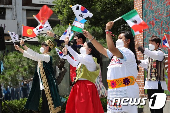 '대한민국 이민 120주년, 새로운 길을 열다' 캠페인 <자료사진>./뉴스1 © News1 이광호 기자