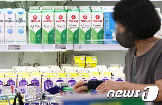 서울우유, '원유값 기습 인상'